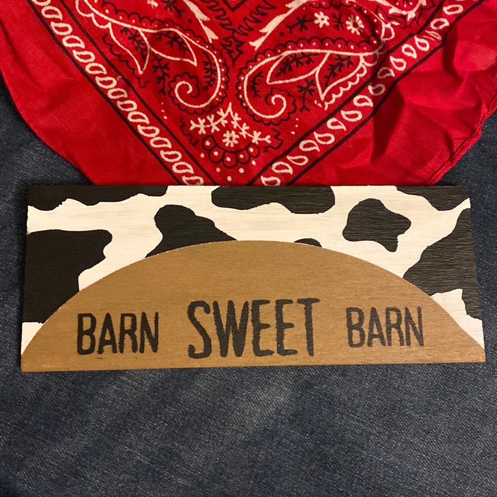 Barn Sweet Barn Painted Sign 7” x 2.8”